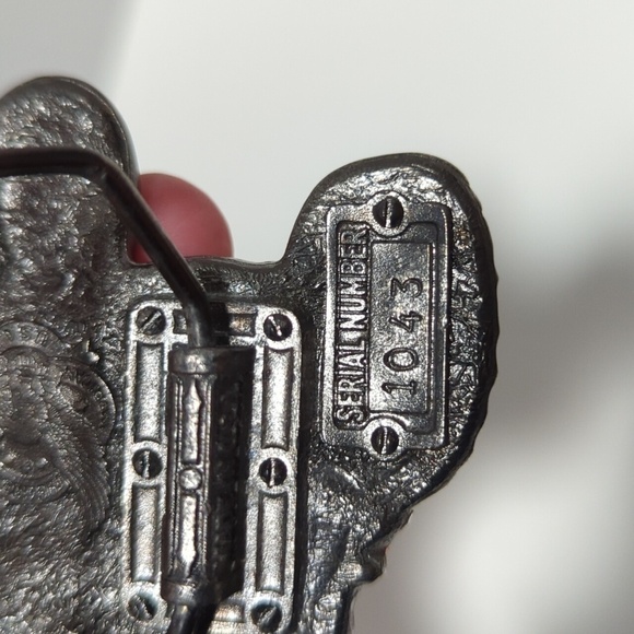 The Great American Buckle Company Vintage 1982 Tractor Buckle - Picture 4 of 8